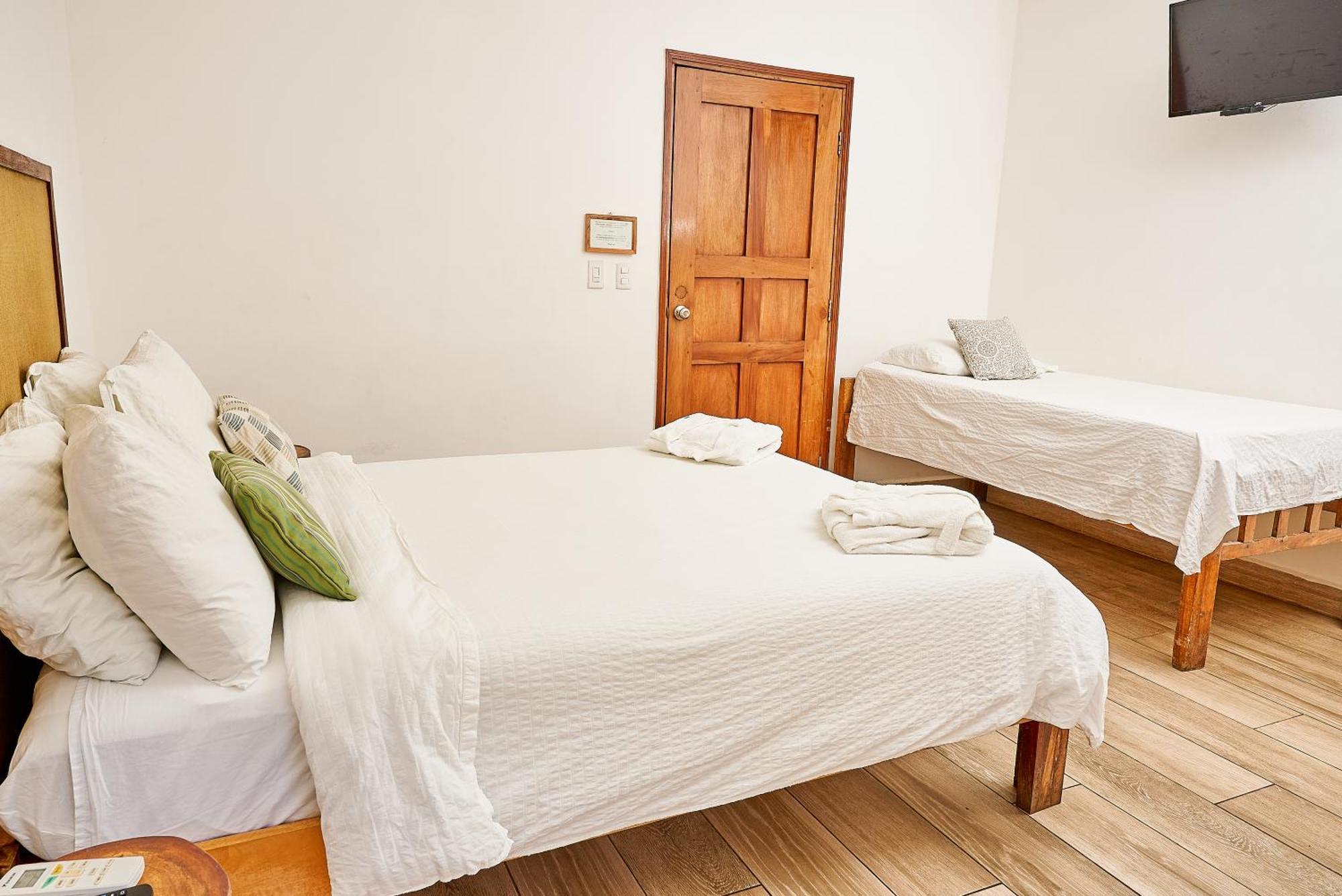 Aaki Hotel Las Peñitas Екстериор снимка